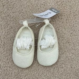 0-3 months girls shoes.